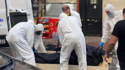 İstanbul'da şüpheli ölüm! 2 arkadaş çıplak ve sarılmış halde bulundu