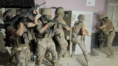 Mersin'de DEAŞ baskını! Çok sayıda gözaltı var