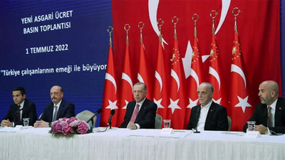 Asgari ücret açıklanırken mikrofon açık kaldı, Erdoğan'ın o sözü olay oldu
