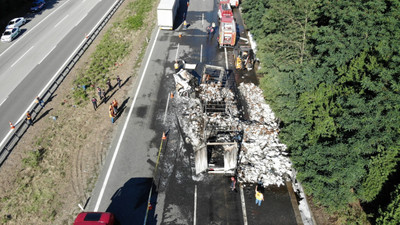 Anadolu Otoyolu İstanbul yönü 3.5 saat sonra trafiğe açıldı