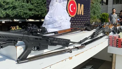 Sarallar operasyonunda ele geçirilenler dikkat çekti