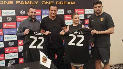 Acun Ilıcalı'dan bir transfer daha! Ozan Tufan imzayı attı