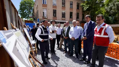 İmamoğlu, Kadıköy'deki İBB projelerini ve hizmet noktalarını inceledi