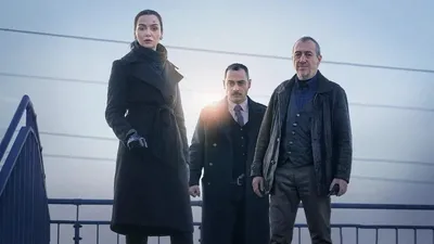 Birce Akalay'dan dolar kuru isyanı: ''Yargılanacağınız günleri görmek ümidi ile...''