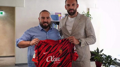 ''Süper Lig'e geliyor'' denilen Vedat Muriqi imzayı attı