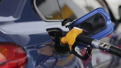 Benzine yeniden zam geliyor! 20 TL'yi aşacak!