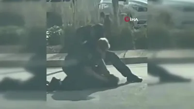 Polis güpe gündüz 17 yaşındaki genci dakikalarca dövdü