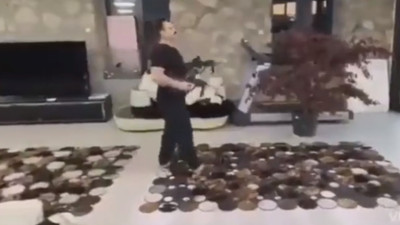 Çakma mehdiden otomatik silahlarla skandal paylaşım