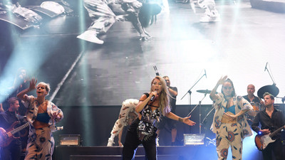 Hande Yener Kuruçeşme'de açıkhavayı salladı