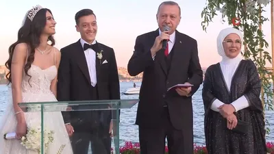 Mesut Özil ikinci kez baba oldu