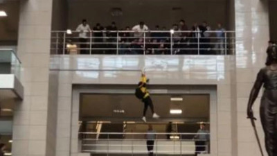 İstanbul Adliyesi'nde intihar şoku