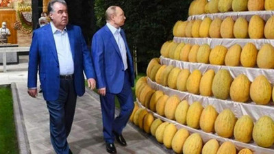 70 yaşına giren Putin için verilen doğum günü hediyeleri olay oldu