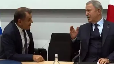 Bakan Akar, Yunan mevkidaşı ile görüştü