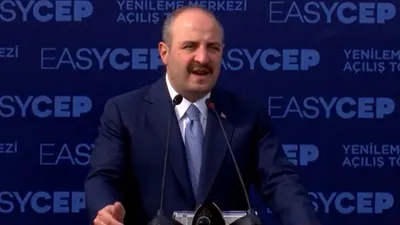 Bakan Varank'tan cep telefonu çıkışı: Biz bu kadar zengin bir ülke değiliz
