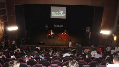 Oğuzhan Uğur'un Hakan Şükür tweeti olay oldu