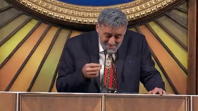 Güldür Güldür'ün Bakan Nebati skeci kırdı geçirdi! ''Kim yazdı bunu''