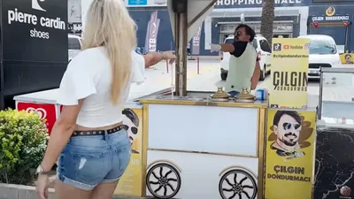 Çılgın Dondurmacı yine ortalığı yıktı! Son dans videosu sosyal medyayı salladı
