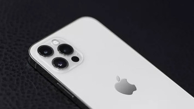 Mağazalardaki yüzlerce iPhone'a el koydular: İşte sebebi...