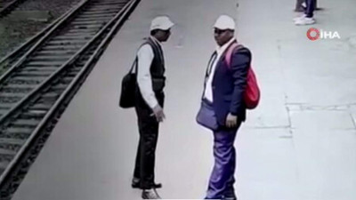 Tren istasyonunda korkunç an kamerada