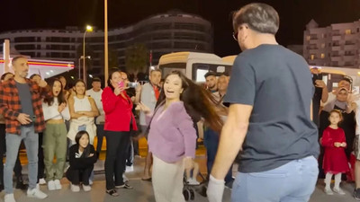 Çılgın Dondurmacı tokadı yedi! Olay görüntüler