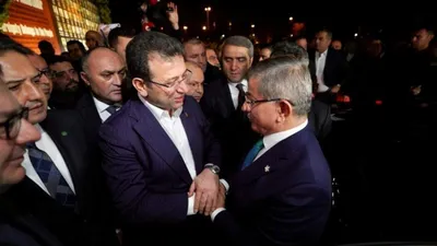 Davutoğlu: ''Erdoğan ceza aldığında da buradaydık!''