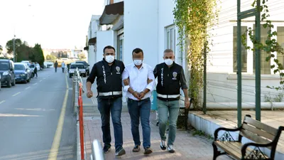 Oğlunu öldürüp, cesedi valize sığdıramayınca oraya atmış