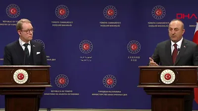 Bakan Çavuşoğlu İsveçli Bakan'ın yüzüne söyledi: ''Somut bir adım yok''