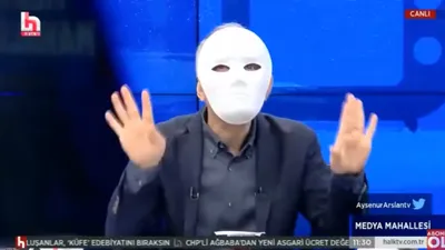 Canlı yayında RTÜK'e görülmemiş protesto
