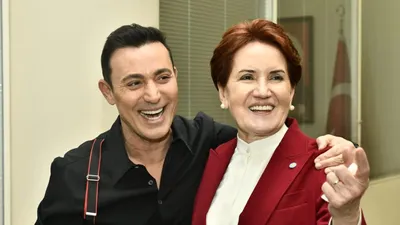 Mustafa Sandal'dan ''Meral ablam'' paylaşımı