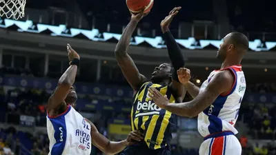 Dev derbide kazanan Fenerbahçe