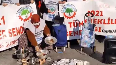 AK Parti'yi tencerede taş kaynatıp fatura yaktılar protesto ettiler