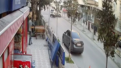 Durmayınca jandarma araçlarının lastiklerine ateş etti: 4 gözaltı