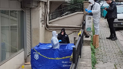 İstanbul'da kan donduran olay! Bebeğini 4'üncü kattan aşağı attı
