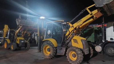 KKTC, 100 ağır iş makinesi ve kamyon gönderdi