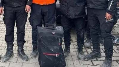 Enkazdan sahte 4 milyon TL çıktı