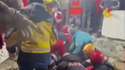 120 saat sonra enkazdan bir vatandaş daha kurtarıldı