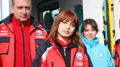 Enkaz altındaki depremzededen küfür yiyen hemşire: ''Hiç bu kadar mutlu olmamıştım''
