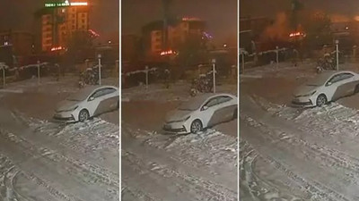 Malatya’da rezidansın çökme anı kamerada