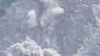 Olacak iş değil! Deprem bölgesinde dinamit patlatıldı