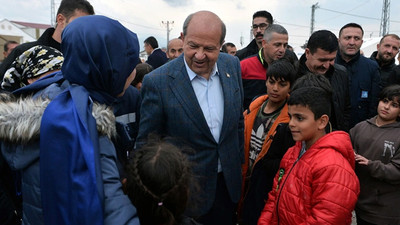 KKTC Cumhurbaşkanı Tatar Hatay'da depremzedelerle buluştu