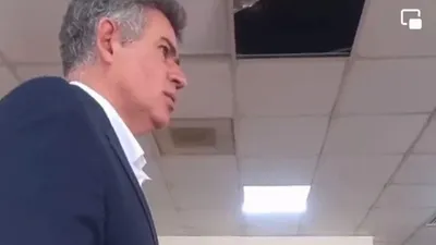 Metin Feyzioğlu ''Büyükelçi'' sıfatıyla oy istedi, ortalık karıştı