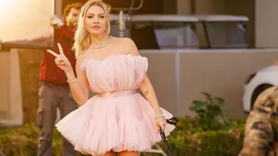 Hadise yine hadise yarattı! Küvetten olay pozlar geldi