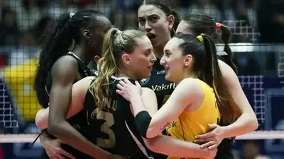 Fenerbahçe'yi yenen VakıfBank şampiyon oldu
