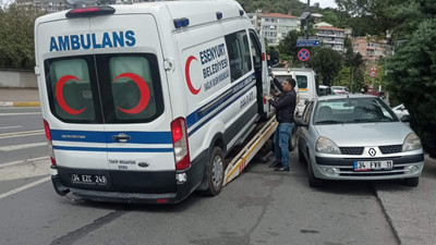 İstanbul'da içinde hasta olan ambulansa haciz