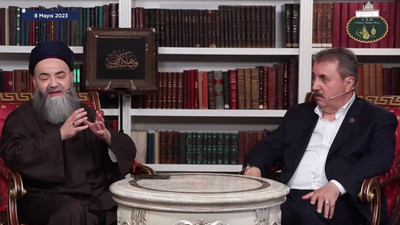 Cübbeli Ahmet'ten 14 Mayıs propagandasına dahil oldu