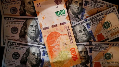 Arjantin'in 4 Dolar'lık en büyük banknotu tedavülde