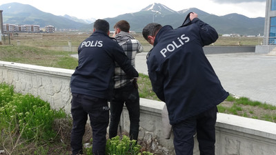 Erzurum'da canlı bomba alarmı