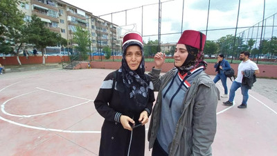 Oy kullanmaya fes ile gittiler