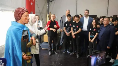 ‘Cezeri’nin Olağanüstü Makineleri’ Sergisi Meraklılarının Yoğun İlgisi Eşliğinde Açıldı