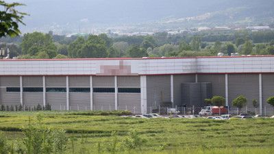Tavuk fabrikasında feci ölüm